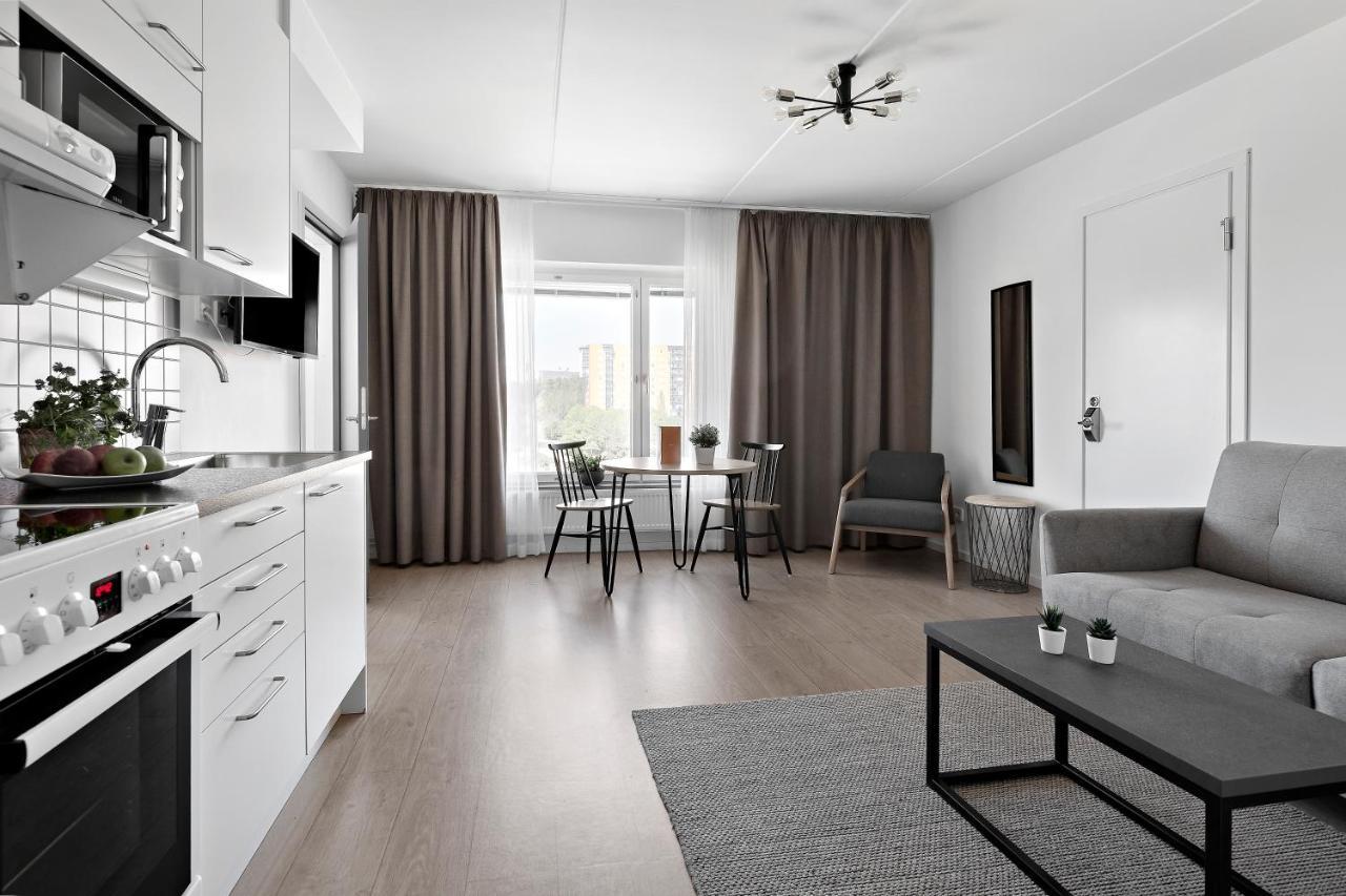 Forenom Hotel Flemingsberg - 10Min From Aelvsjoe Гуддінґе Екстер'єр фото
