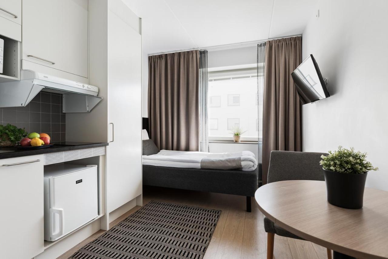 Forenom Hotel Flemingsberg - 10Min From Aelvsjoe Гуддінґе Екстер'єр фото
