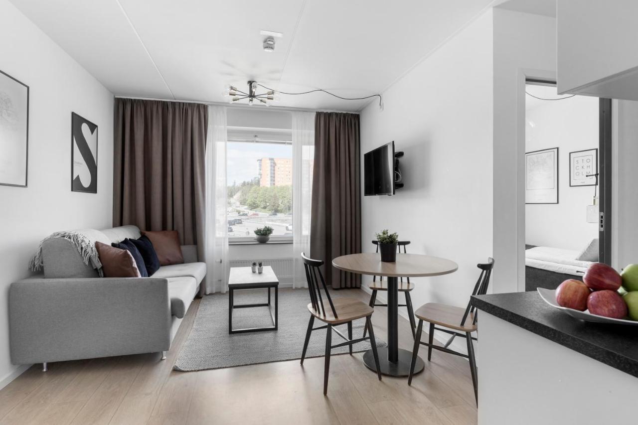 Forenom Hotel Flemingsberg - 10Min From Aelvsjoe Гуддінґе Екстер'єр фото