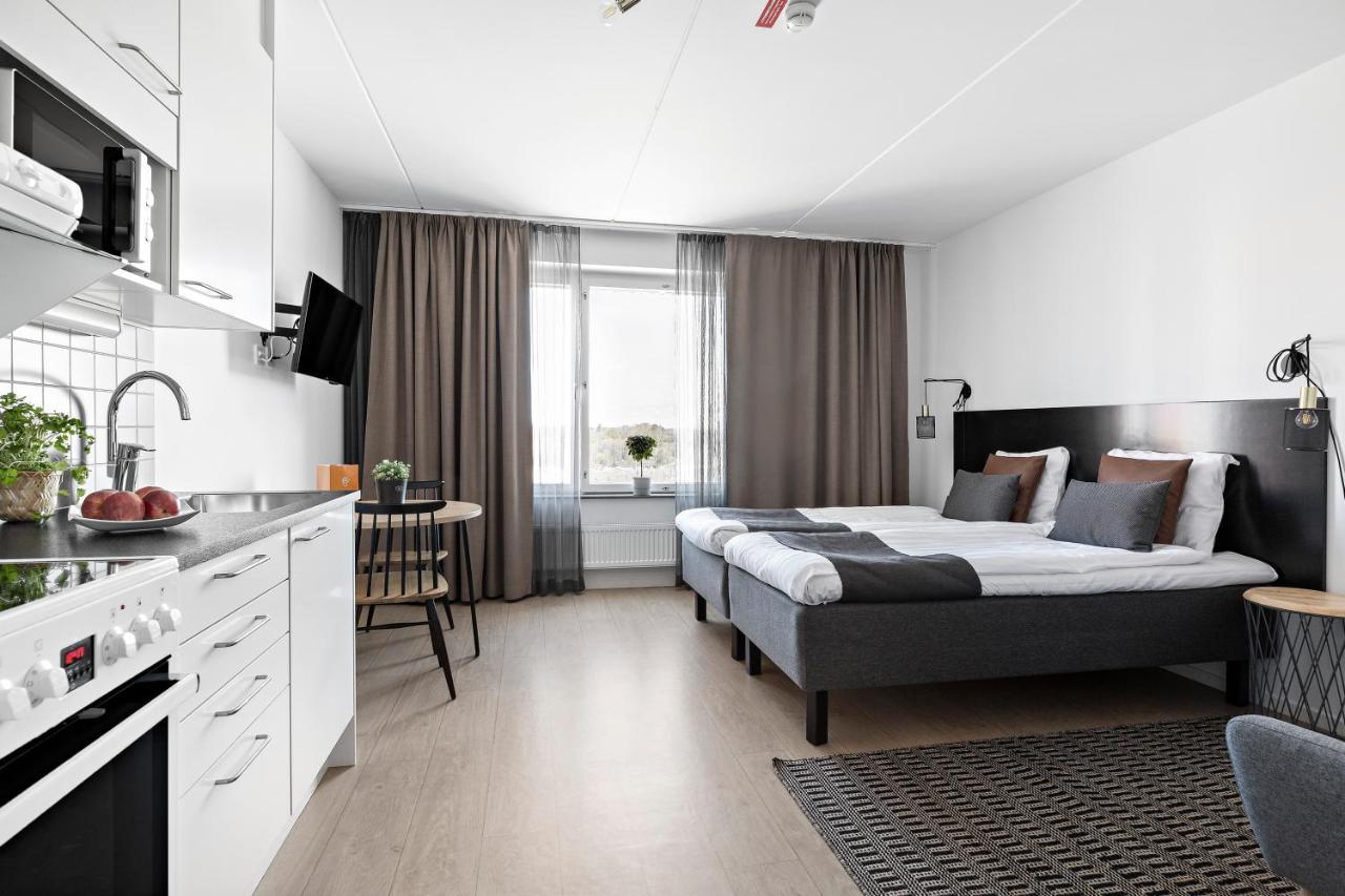Forenom Hotel Flemingsberg - 10Min From Aelvsjoe Гуддінґе Екстер'єр фото